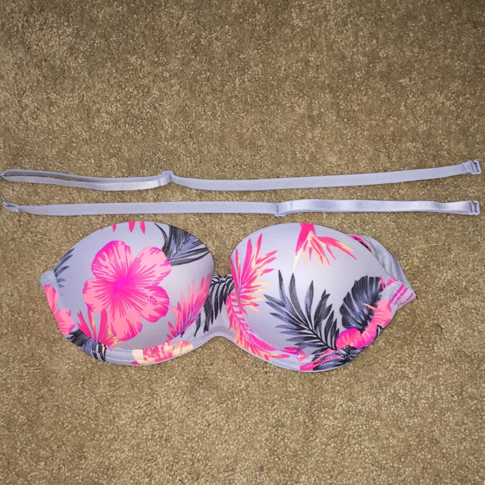 Pink Victoria’s Secret, Multi style push up bra.